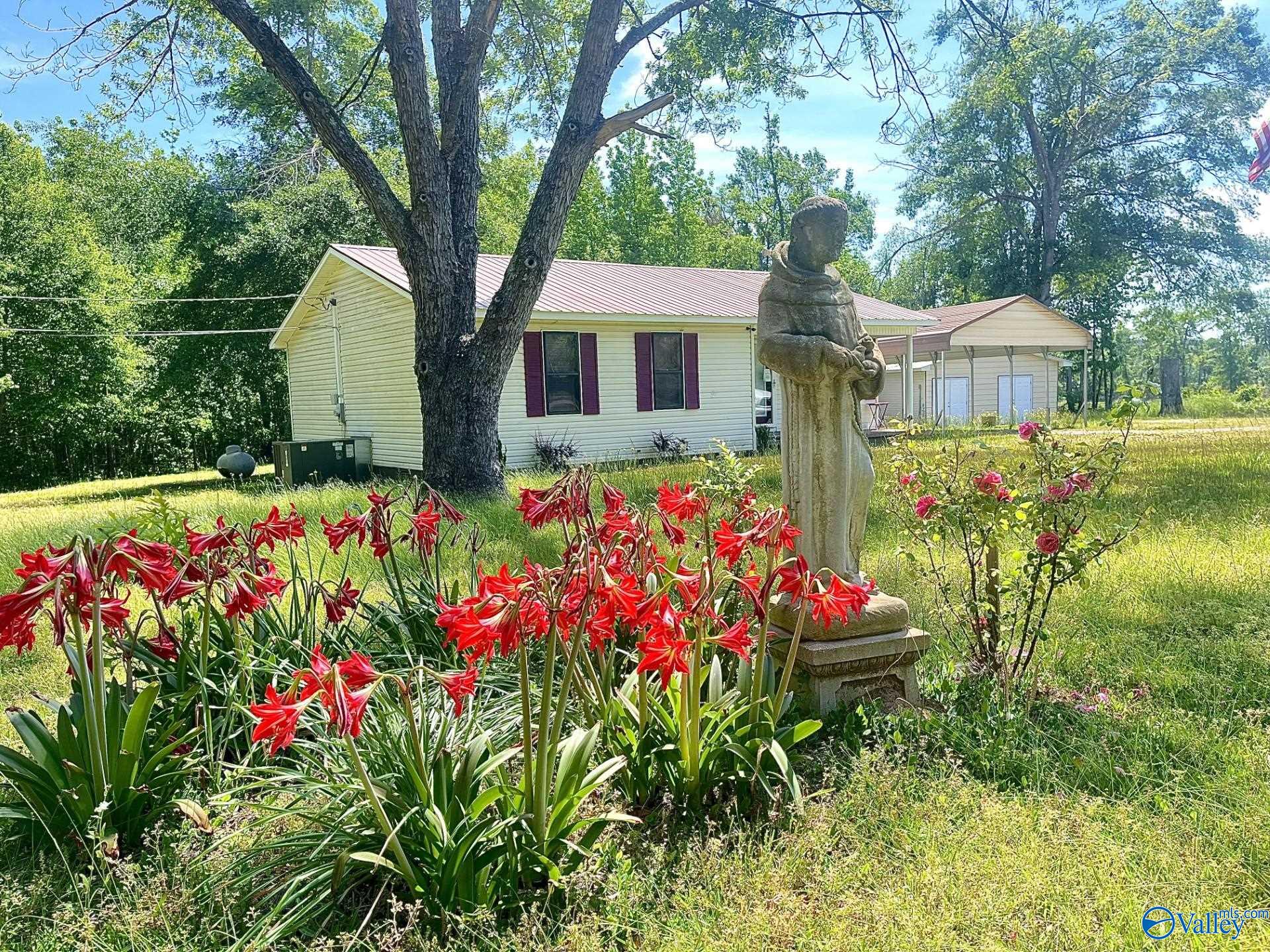 Photo 1 of 17 — 1245 Robinson Road, Counce, TN 38326
