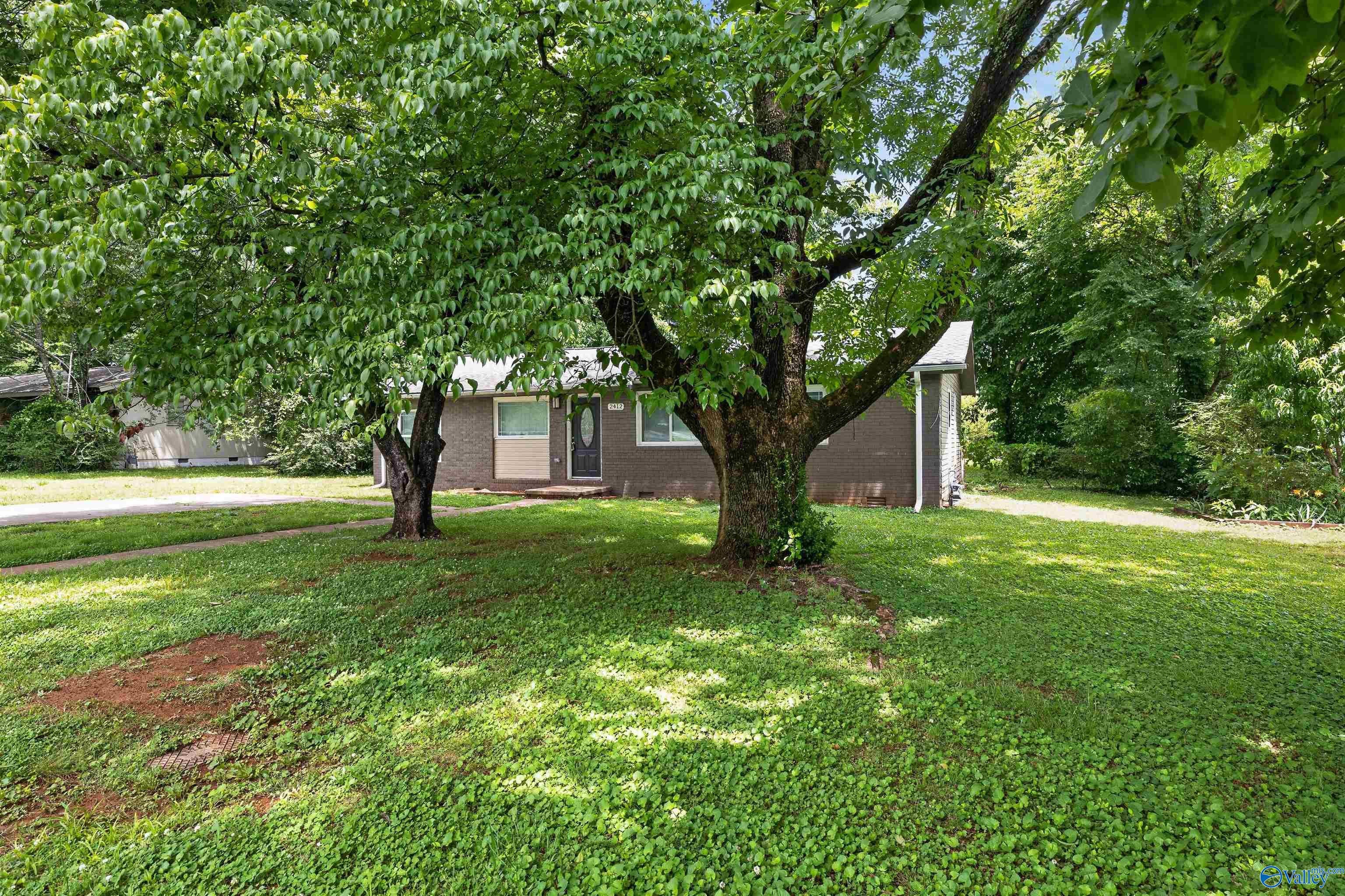 2412 Shady Lane Drive NW