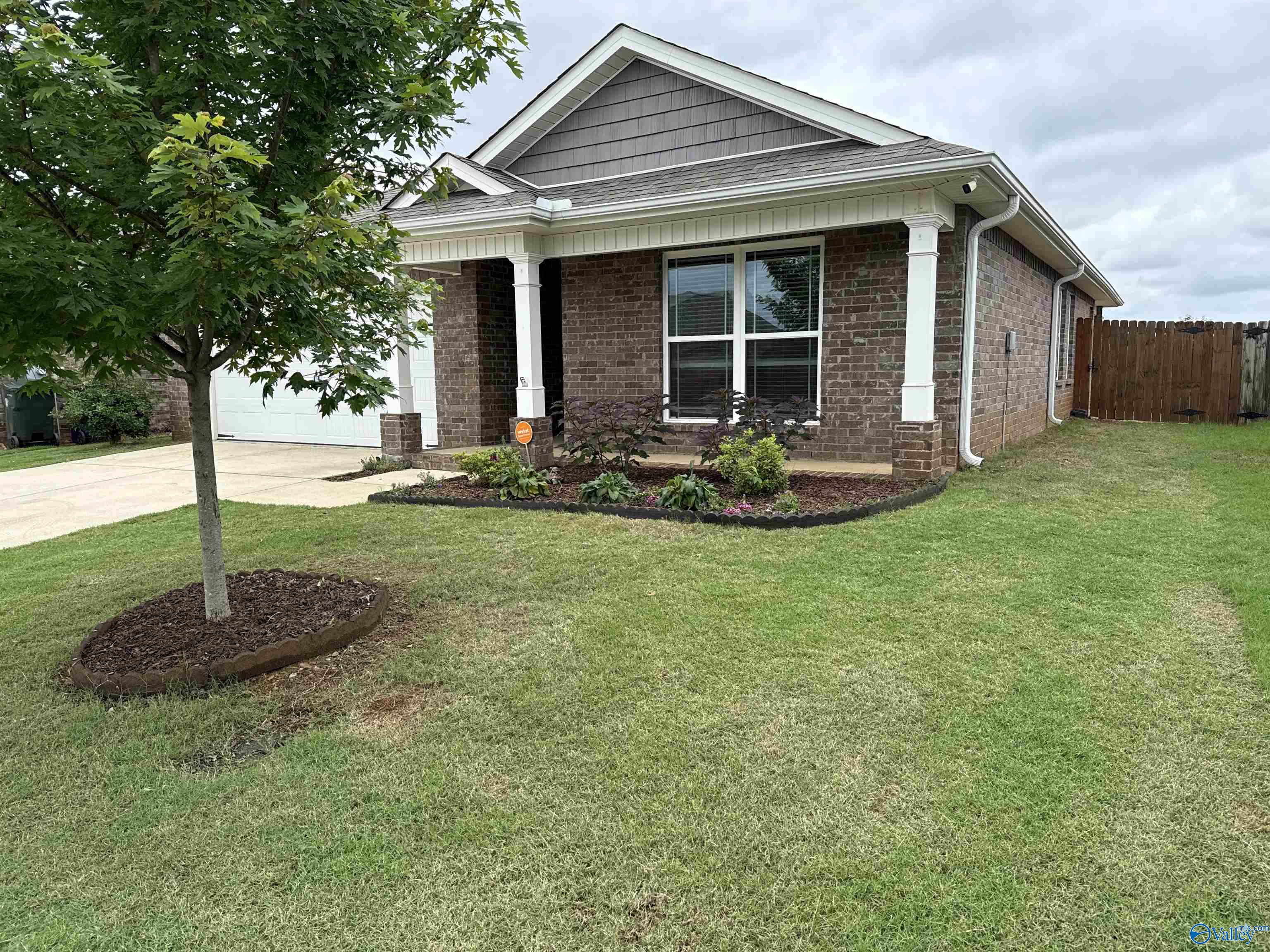 108 Daymark Drive, Madison, Alabama image 2