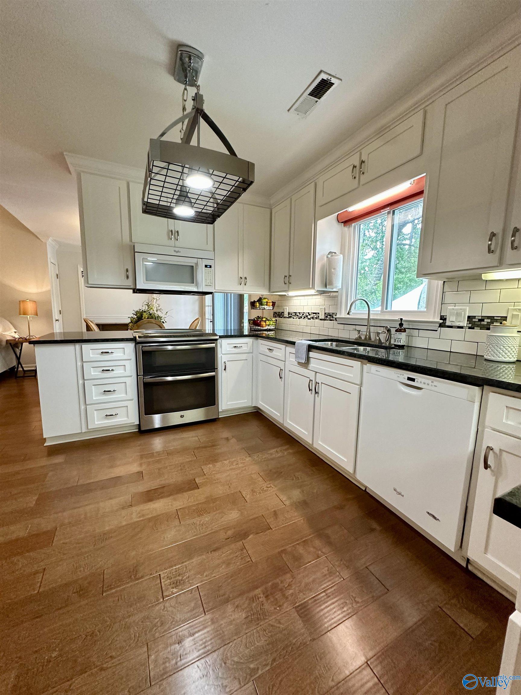 219 Jarrett Lane, Madison, Alabama image 10