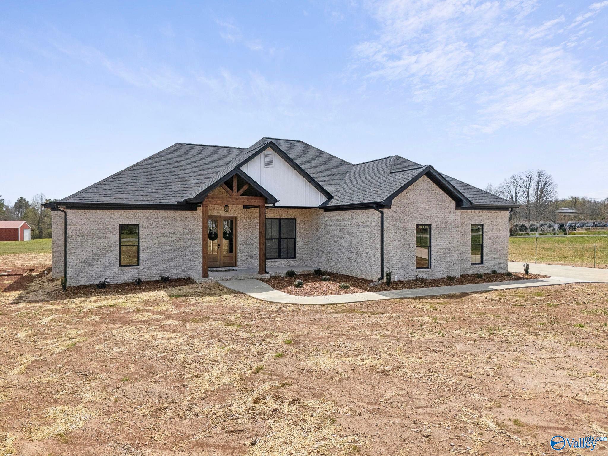 28062 Nuke Whitt Lane, Ardmore, Alabama image 2