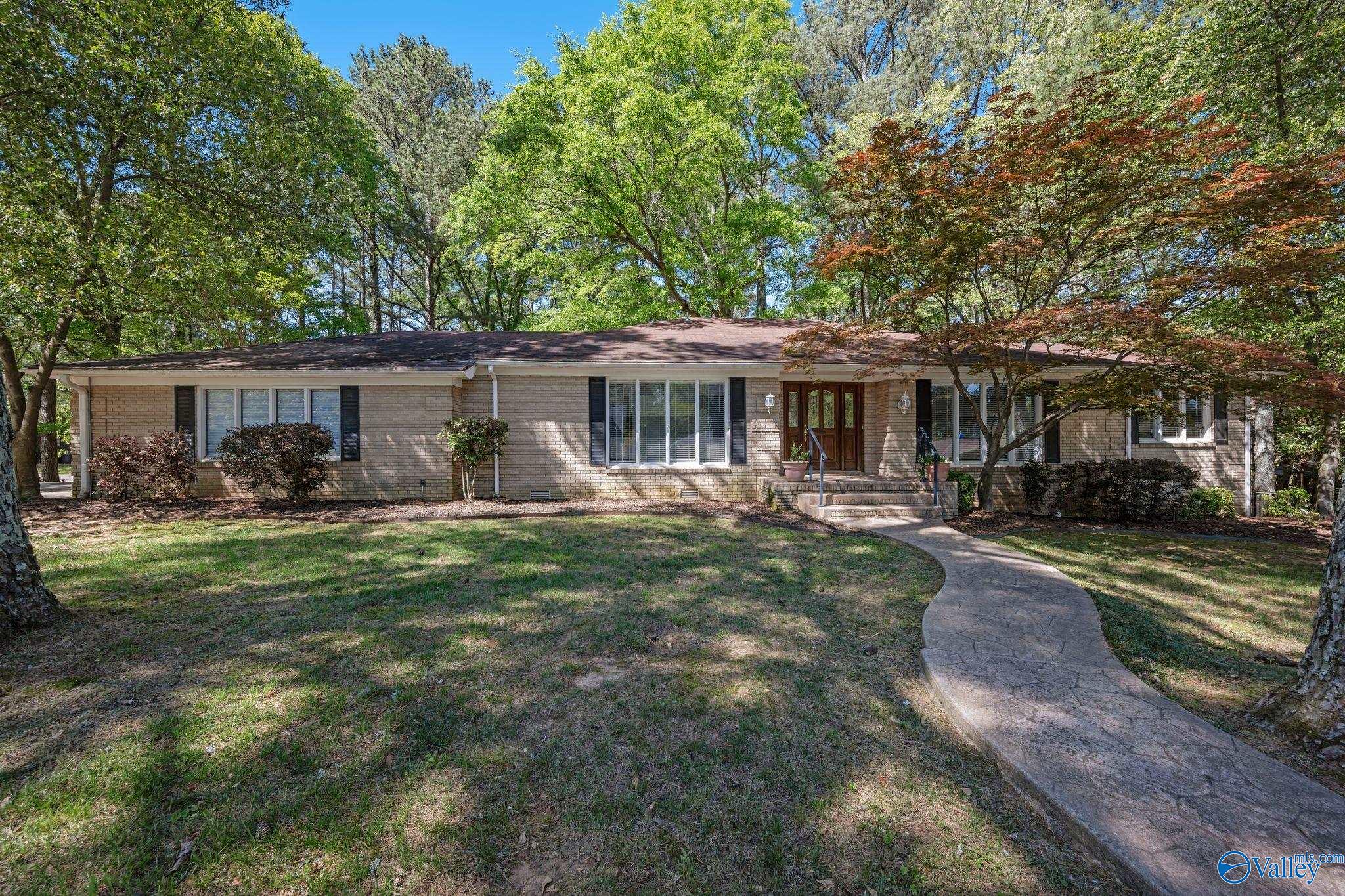 820 Rigel Drive, Decatur, Alabama image 1