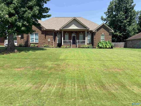 Homes For Sale - 123 Archered Way<br/> Madison County, New Market, AL 35761