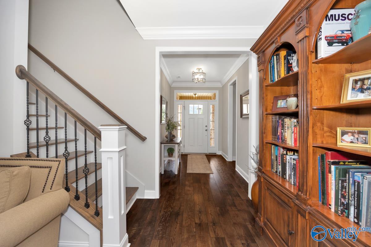 7514 Flint Crossing Circle, Owens Cross Roads, Alabama image 3