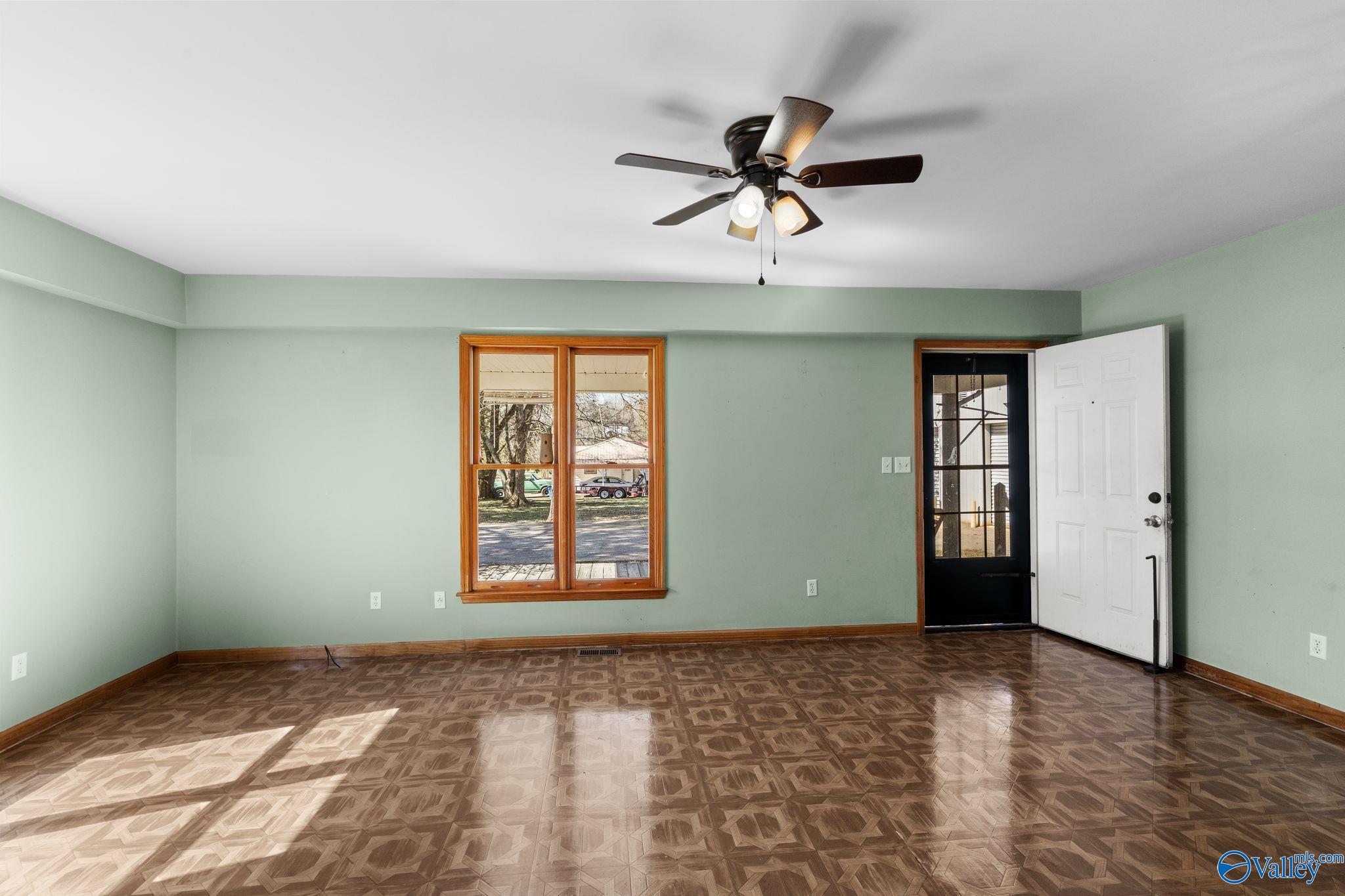 12 Bailey Drive, Guntersville, Alabama image 13