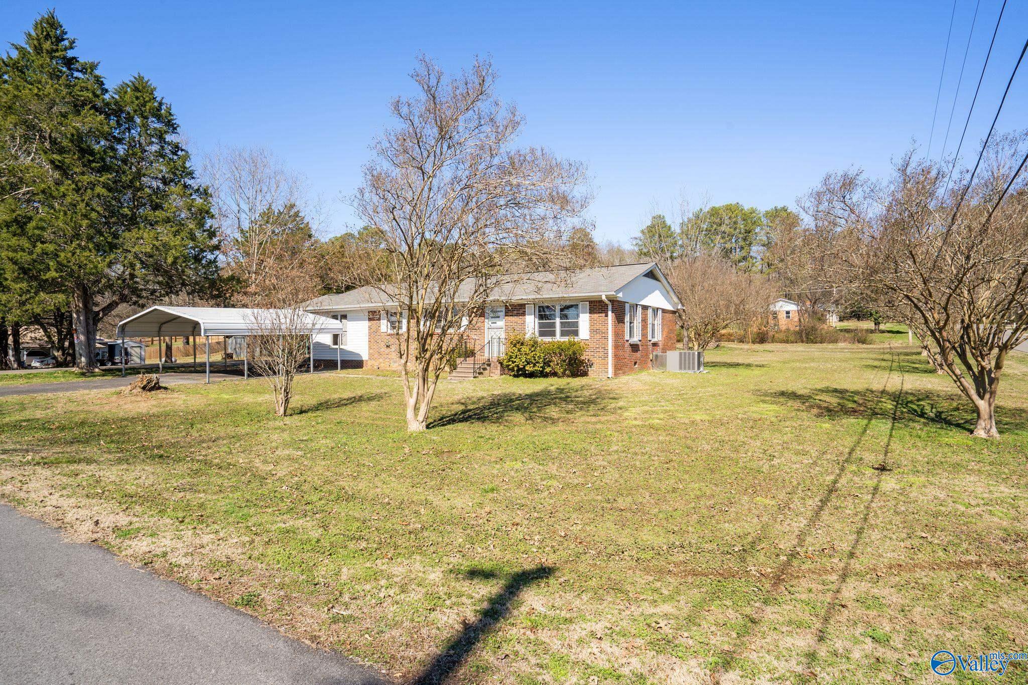 12 Bailey Drive, Guntersville, Alabama image 2