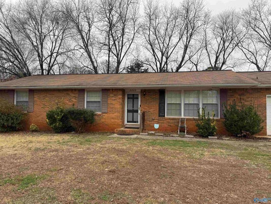 3205 LEWISBURG DR NW, HUNTSVILLE, AL 35810 - Image bf7f8bf00ba2ae48bfaf2a343b20ca34/4290677236
