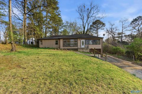 Photo of 803 Cypress Mill Road, Florence, AL 35630 (MLS # 21912994)