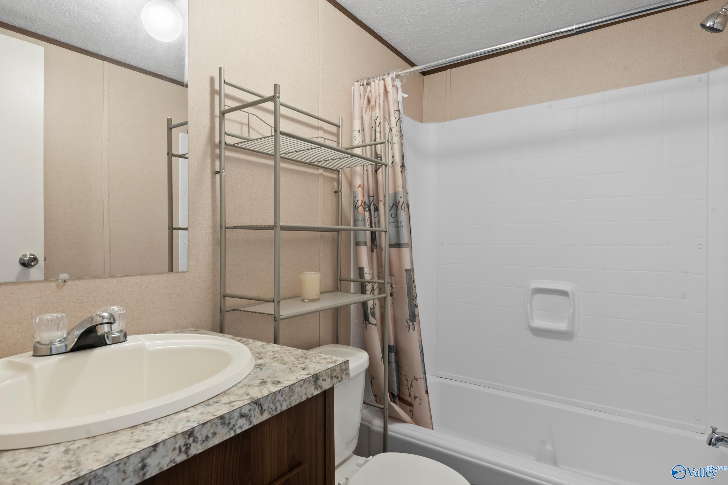 229 Water Tower Loop, Laceys Spring, Alabama image 18