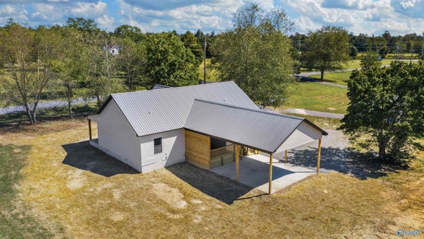 111 COUNTY RD 678, FORT PAYNE, AL 35968 - Image bf9c2d47b274981c82a9bbf4dd7fbb10/891940679