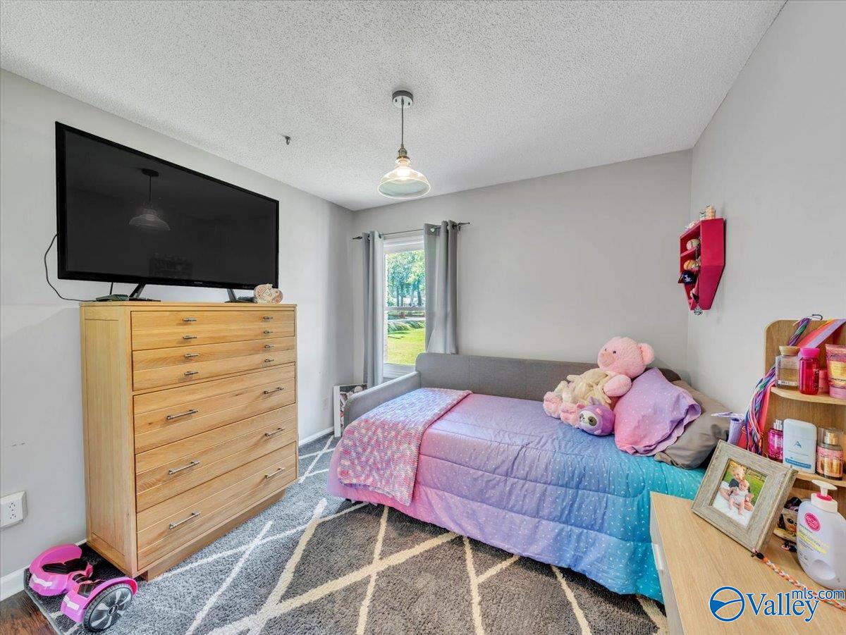 Scottsboro, Alabama 35769, United States, 3 Bedrooms Bedrooms, ,2 BathroomsBathrooms,Residential,Active,211521