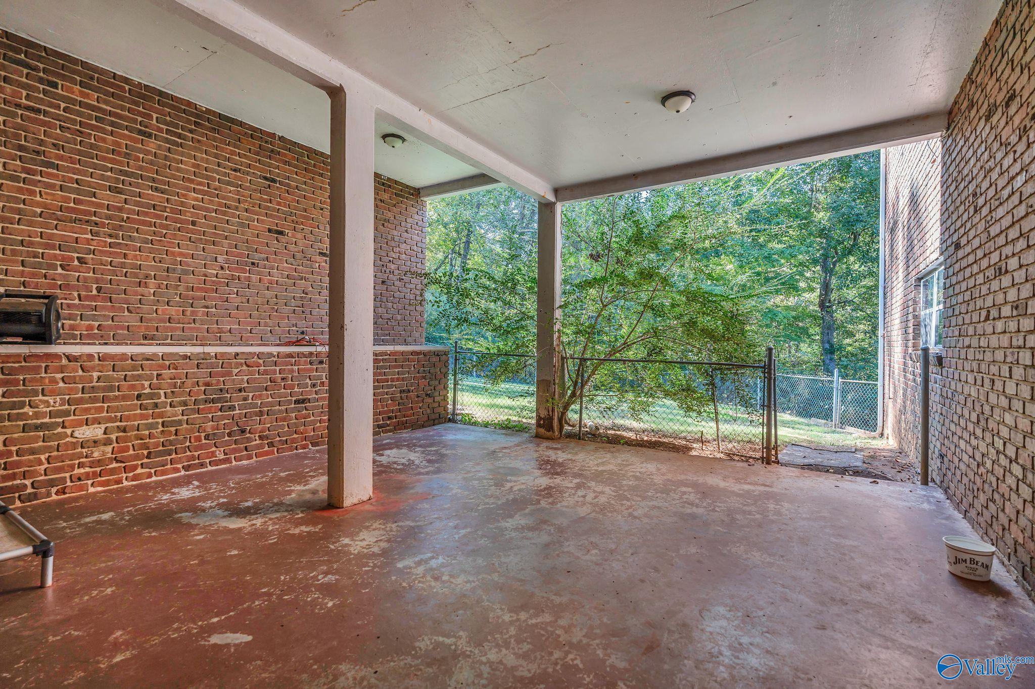 411 Darby Avenue, Sheffield, Alabama image 40