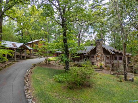 Homes For Sale - 335 Harts Avenue<br/> Etowah County, Gadsden, AL 35904