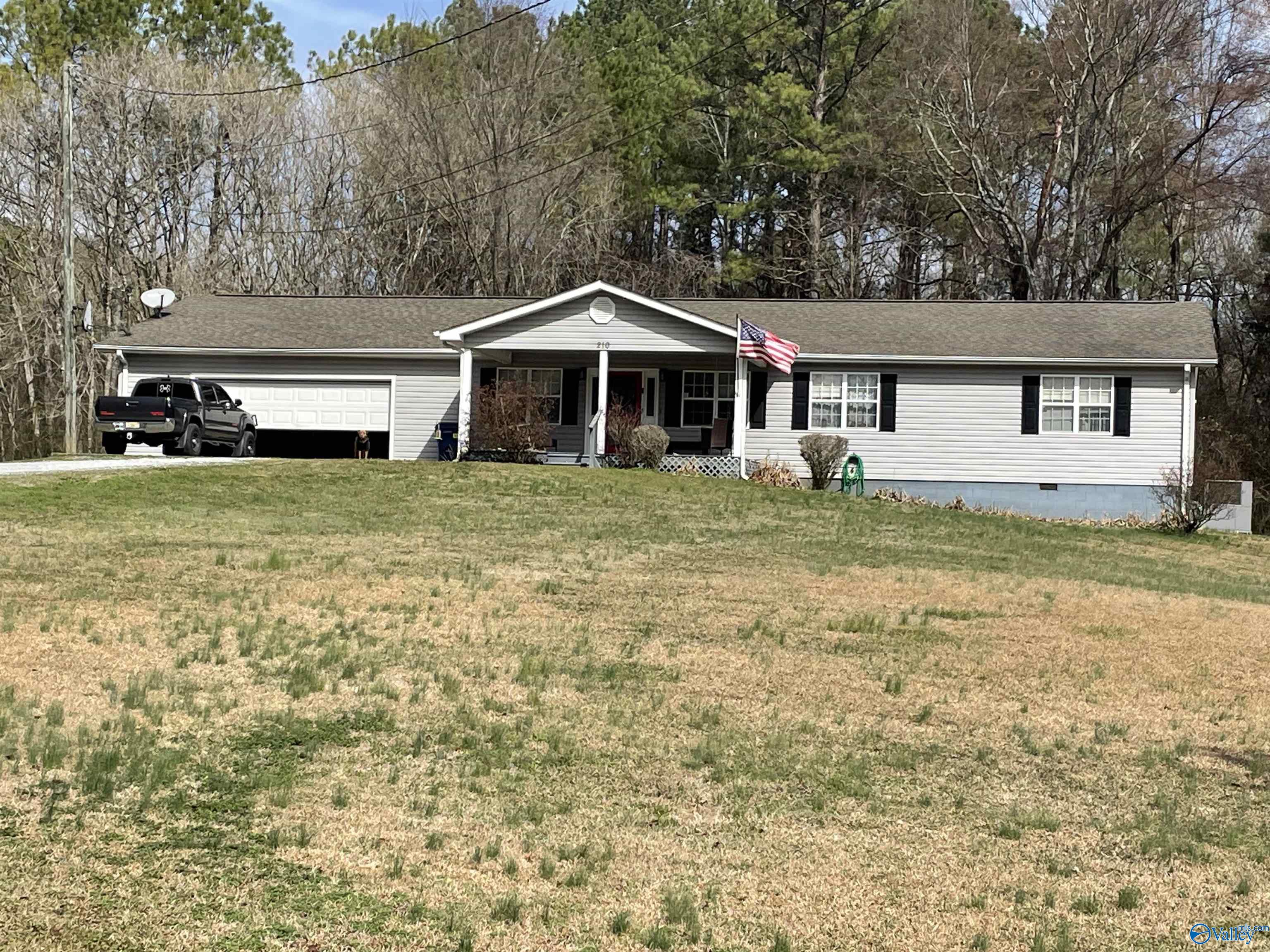 210 Turkey Town Gap Road, Gadsden, Alabama image 1