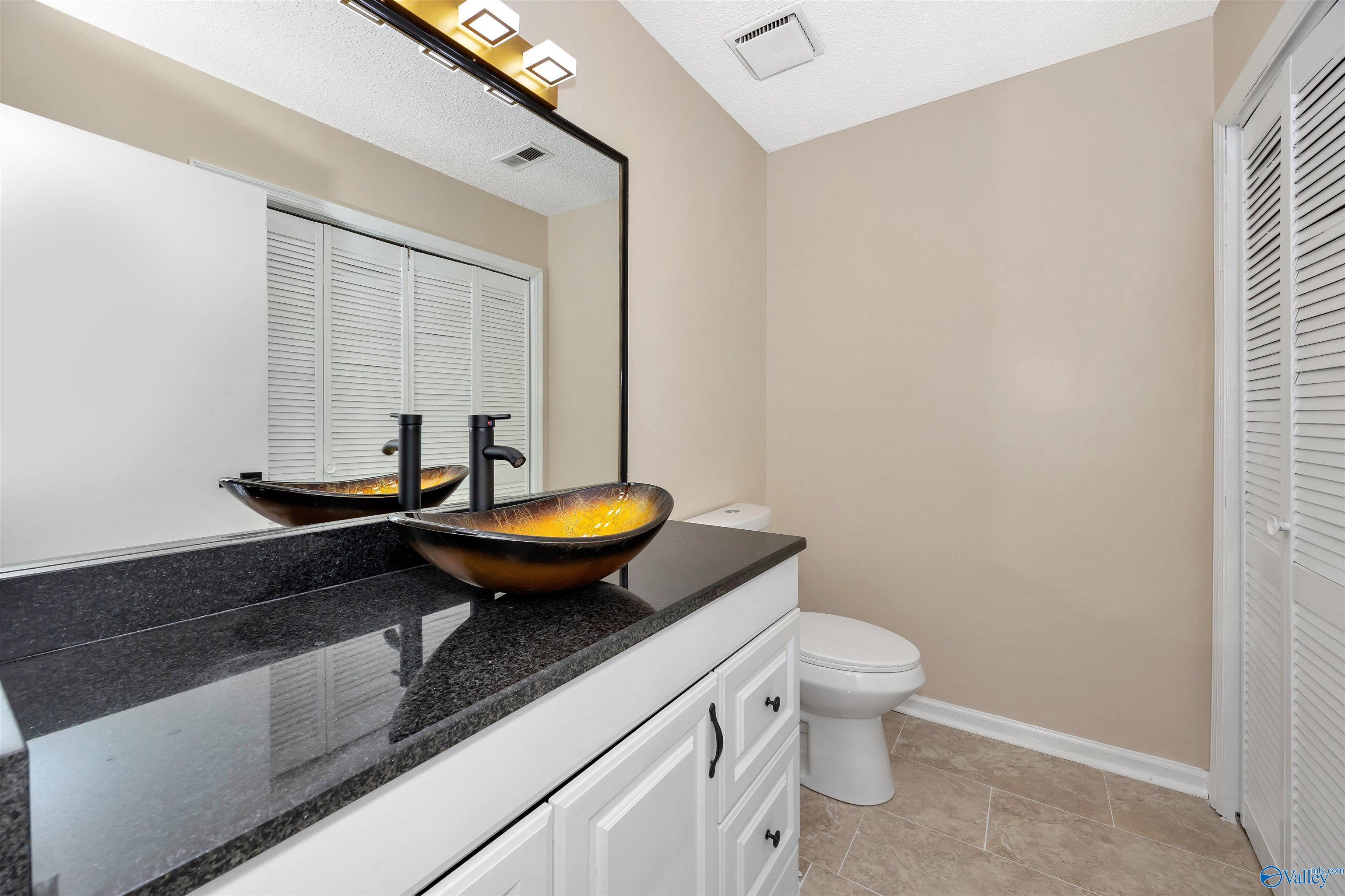 409 Hobbs Road, Huntsville, Alabama image 13