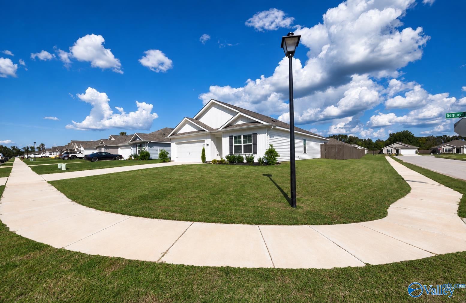 9957 Sequoyah Cove Drive