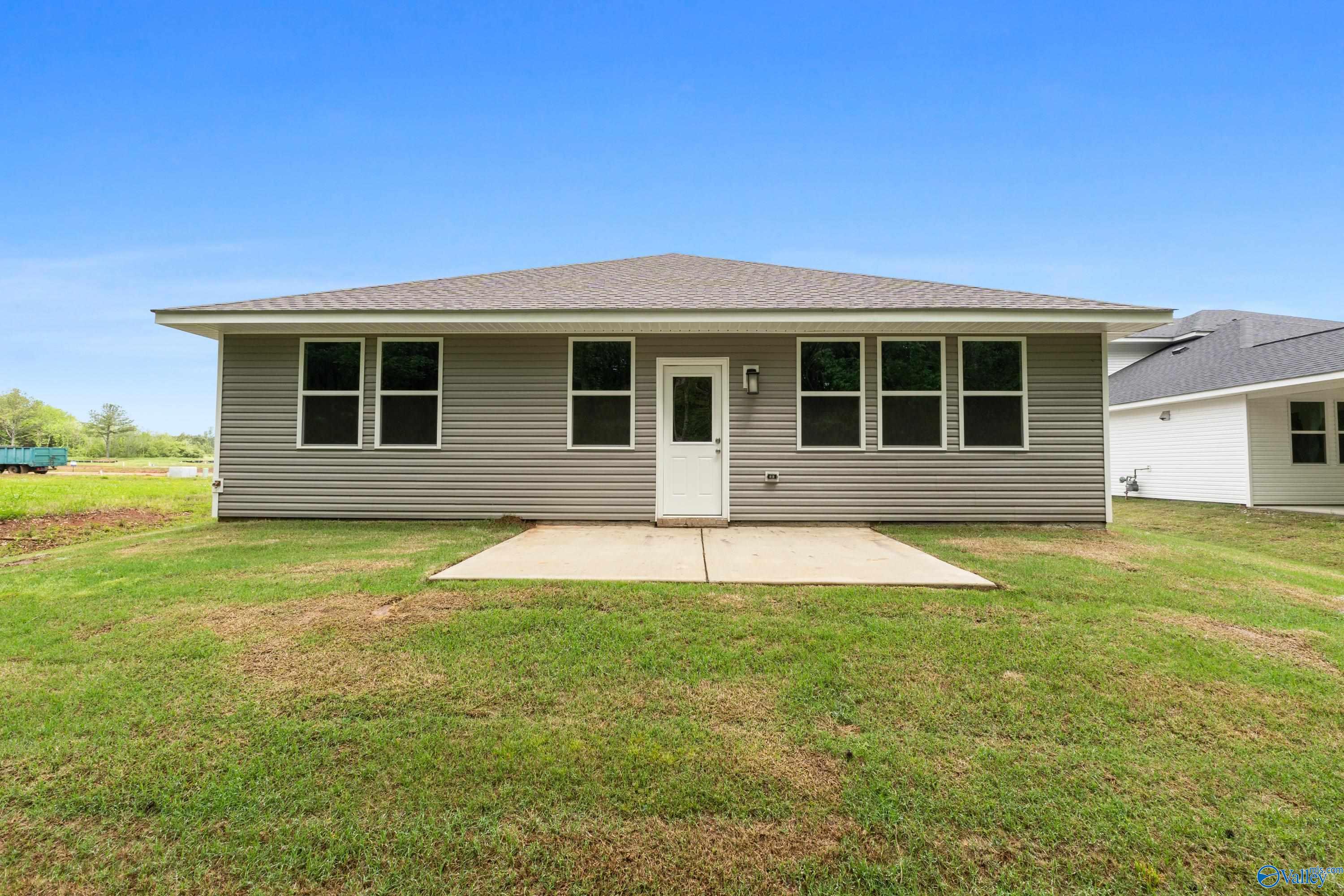 218 Hibiscus Drive, Hazel Green, Alabama image 8