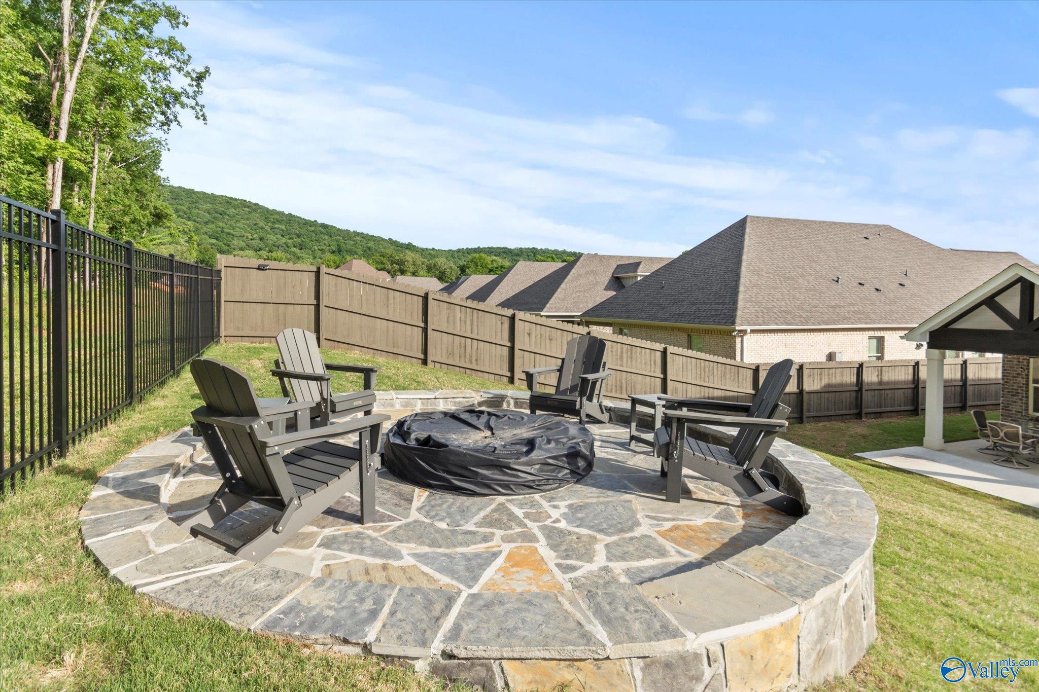 6527 Oak Meadow Drive, Owens Cross Roads, Alabama image 35