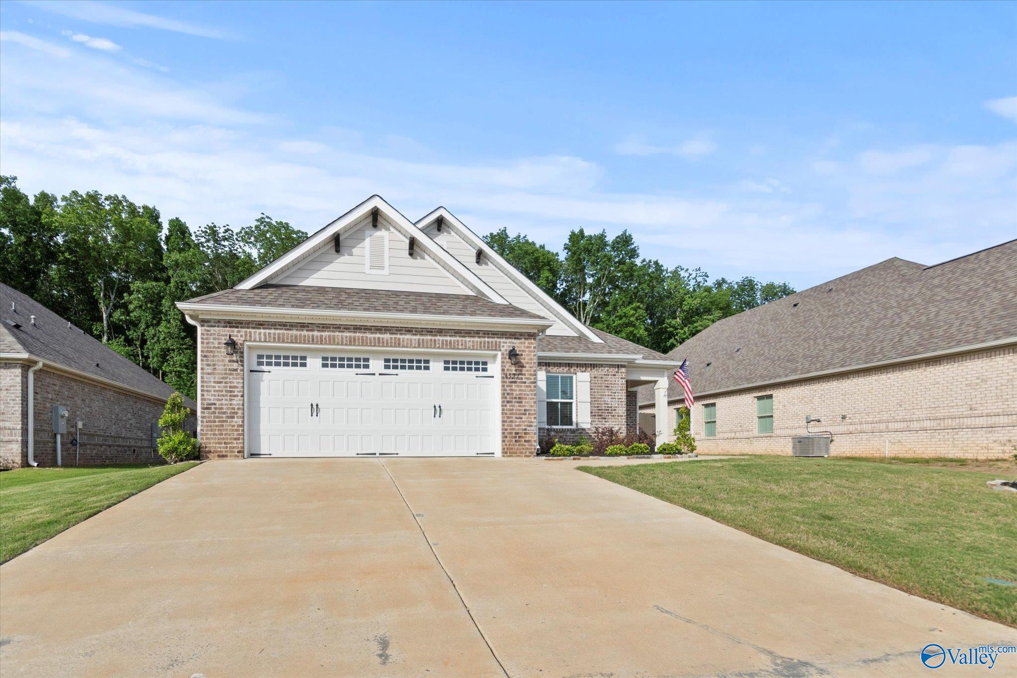 6527 Oak Meadow Drive, Owens Cross Roads, Alabama image 3