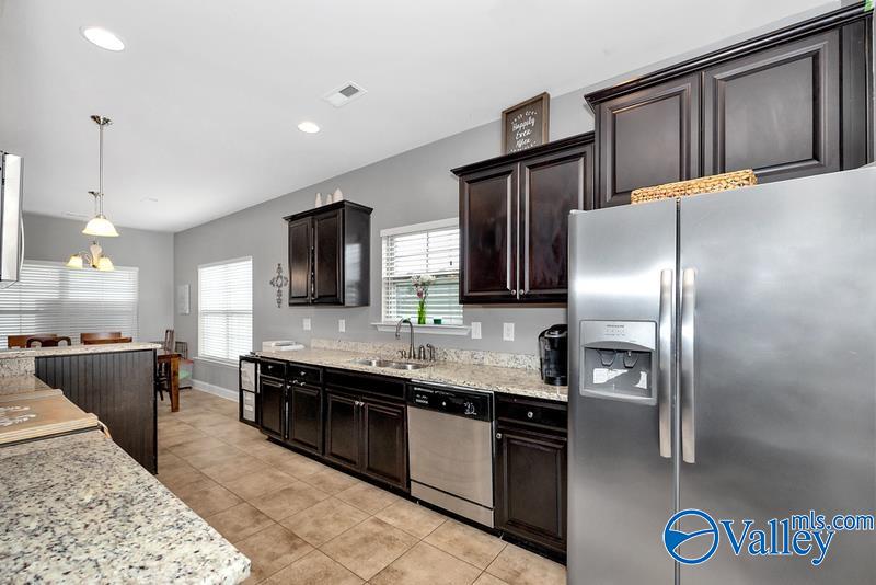 272 Harold Murphy Drive, Madison, Alabama image 9