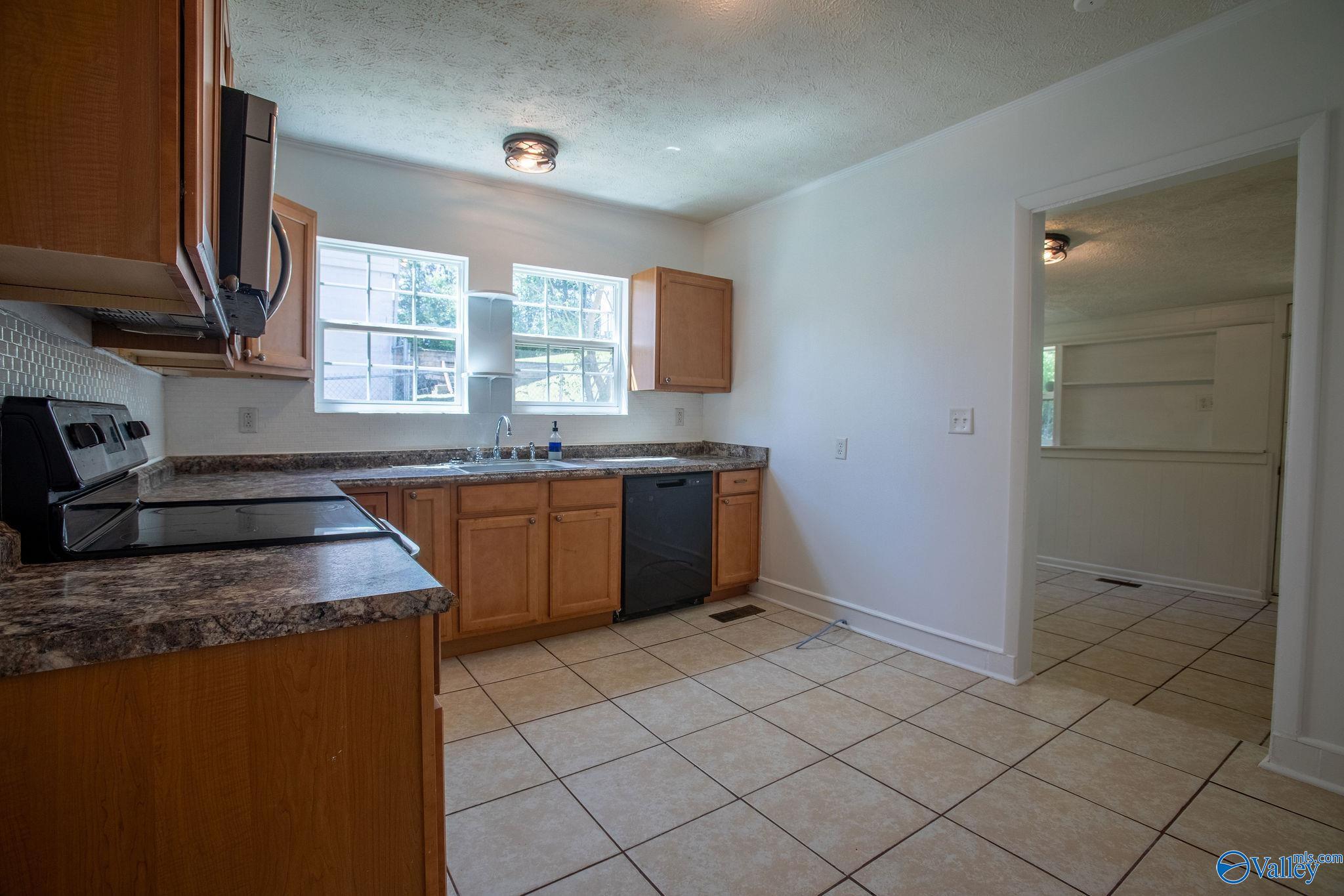 413 W 50th Street, Anniston, Alabama image 30