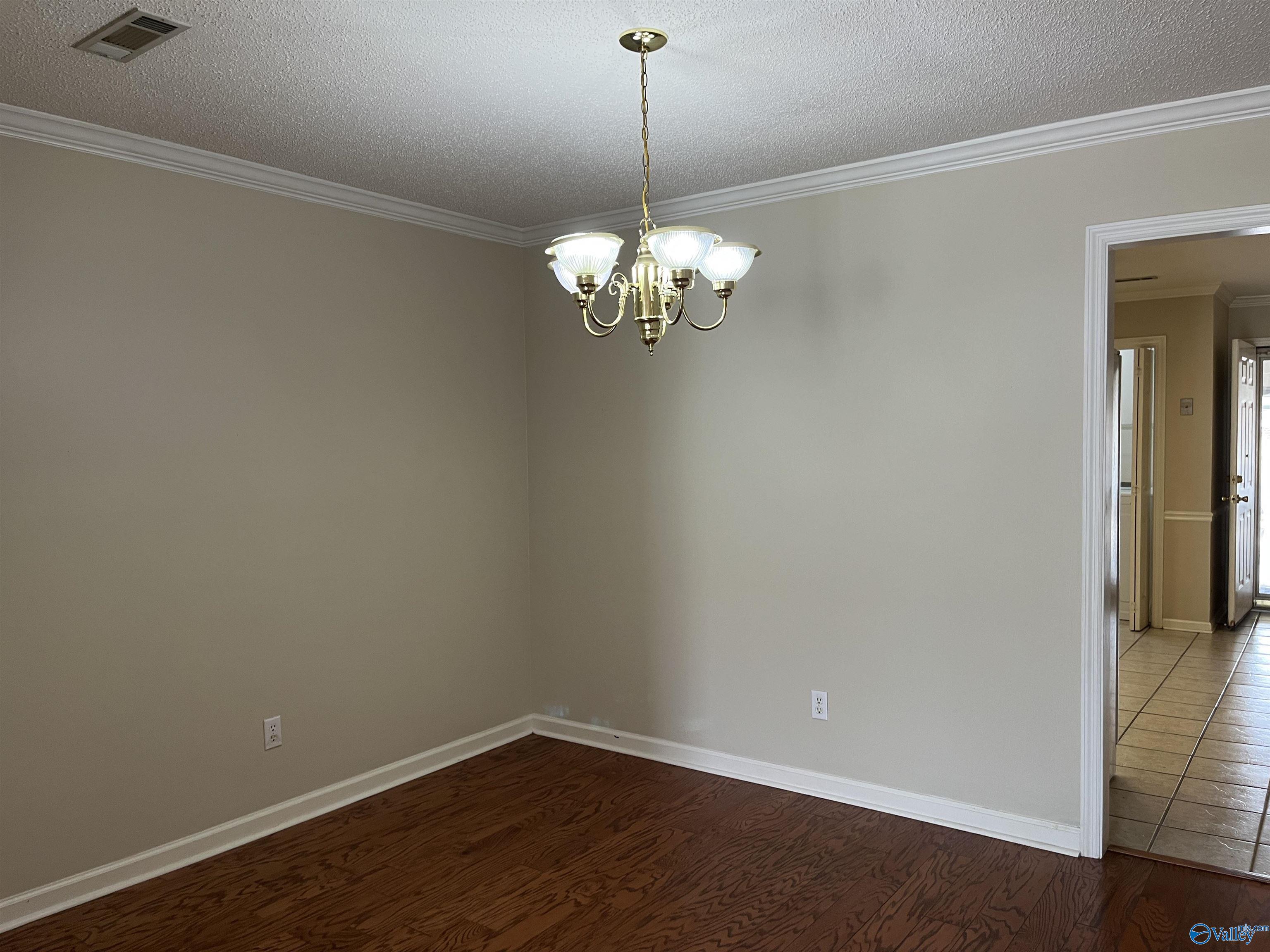 320 Chestnut Street, Hartselle, Alabama image 5