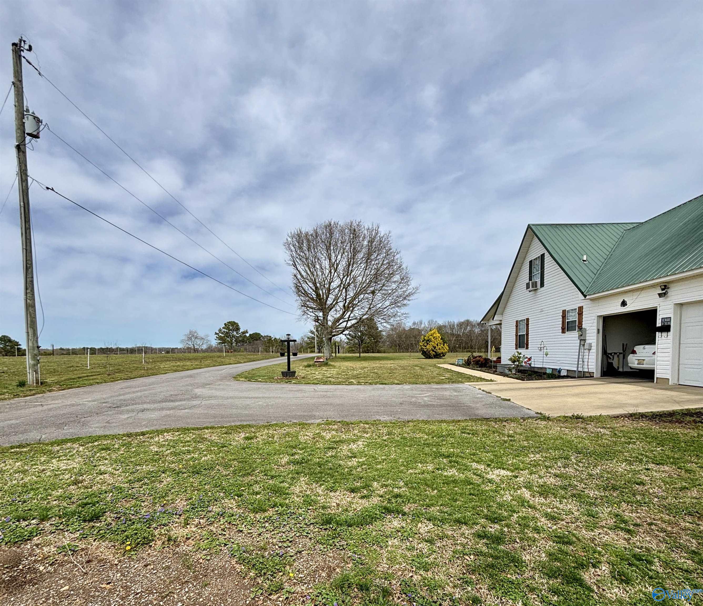 3305 Hustleville Road, Albertville, Alabama image 34