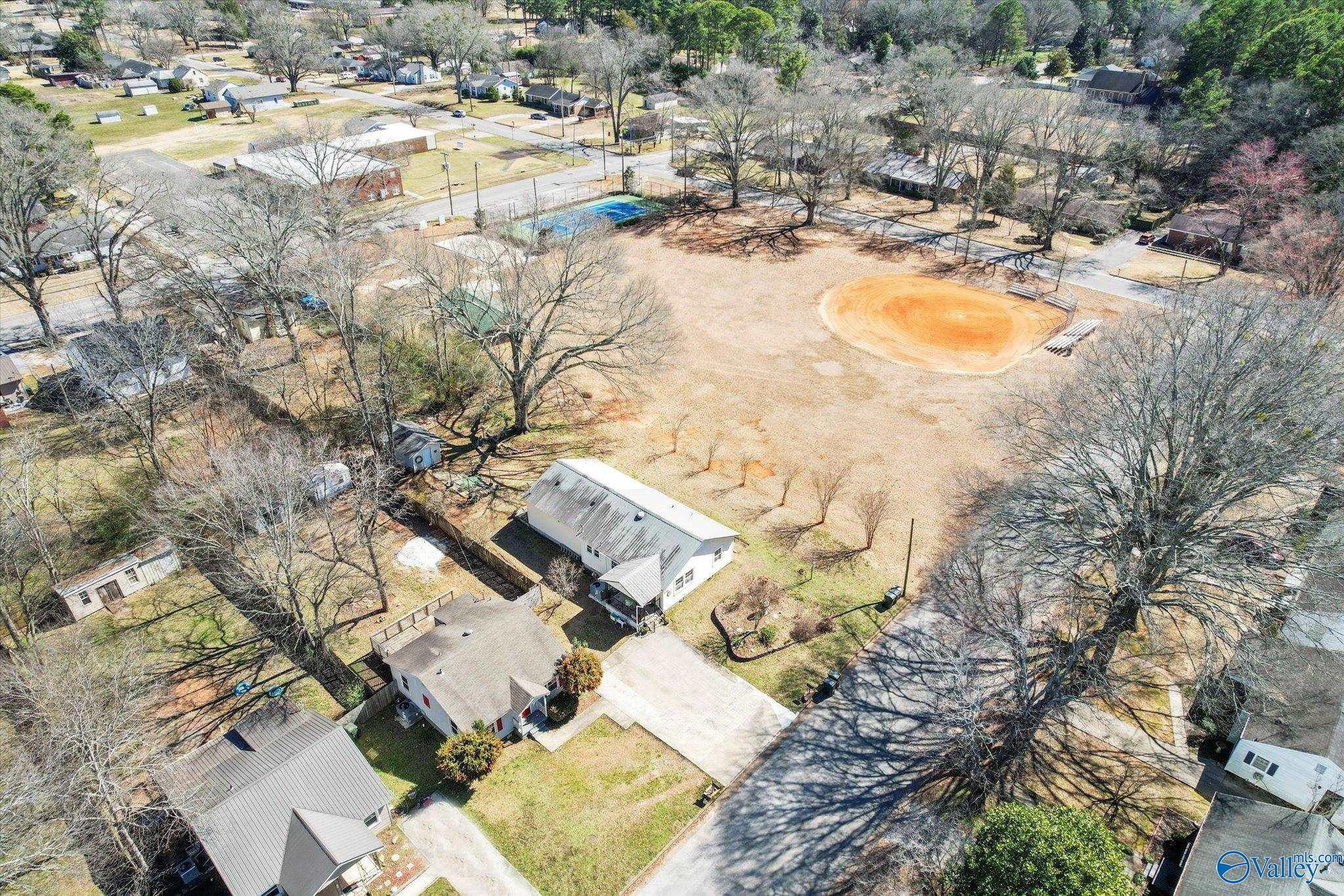 1708 Loring Avenue, Decatur, Alabama image 24