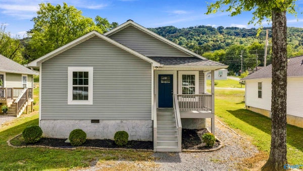 1503 JAYCEE AVE NE, FORT PAYNE, AL 35967 - Image c159d39f3c522698fda18ccd7fc2285d/4109793360