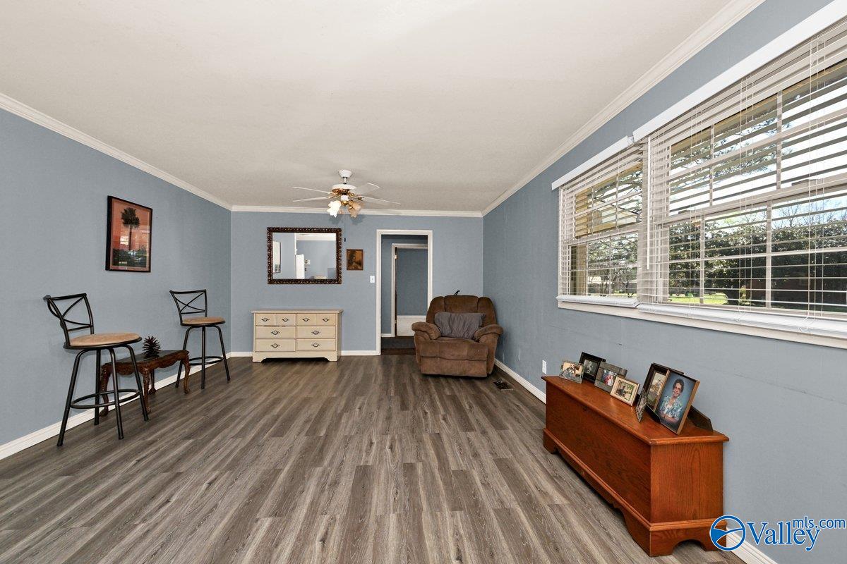 304 Albert Street SW