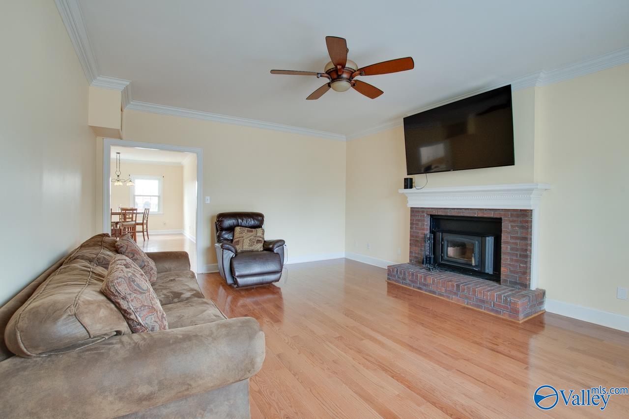 139 Fox Hollow Drive, Madison, Alabama image 4