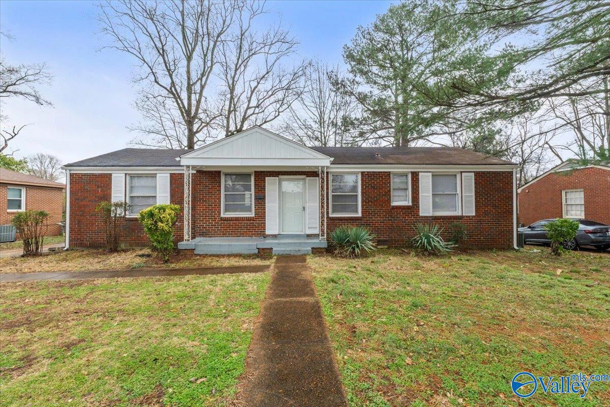 Huntsville, Alabama 35811, United States, 3 Bedrooms Bedrooms, ,2 BathroomsBathrooms,Residential,Pending,85276
