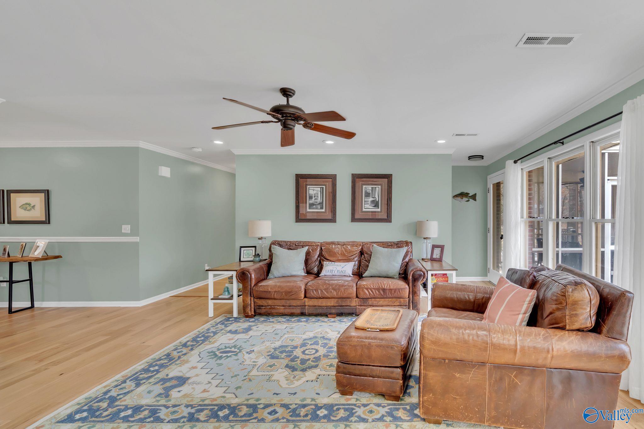 3515 Colonial Drive, Guntersville, Alabama image 10