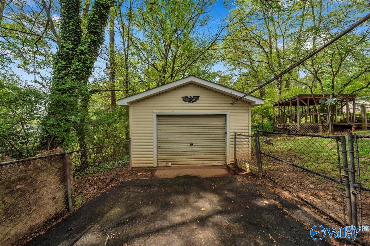 103 Beard Street, Scottsboro, Alabama image 2