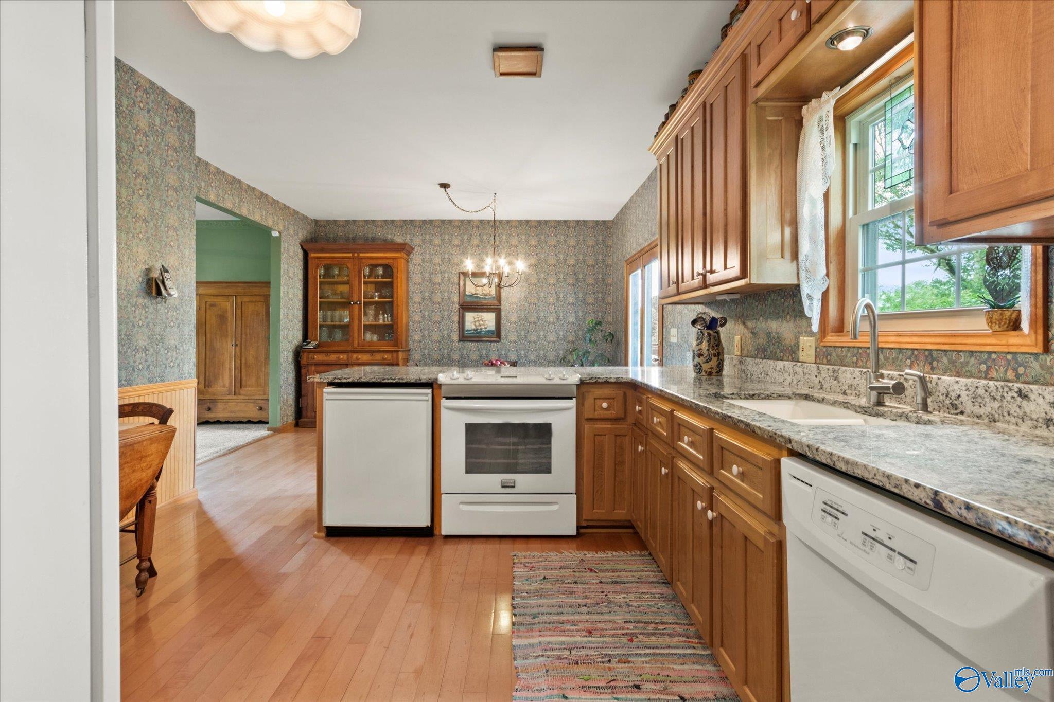 1045 Alexander Road, Boaz, Alabama image 12