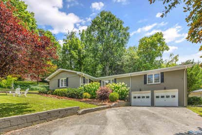 1600 Mountainbrook Dr Se – Investment Home