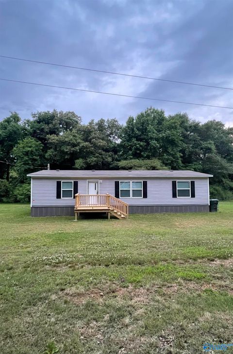 Homes For Sale - 203 Bainbridge Loop<br/> Colbert County, Muscle Shoals, AL 35661