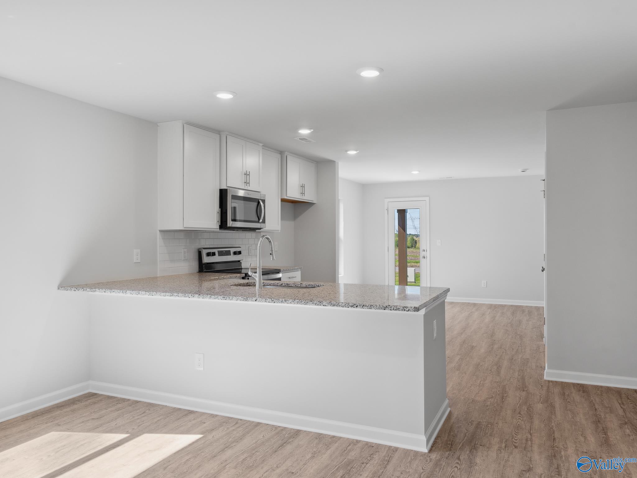 27955 Chalmers Circle, Harvest, Alabama image 11