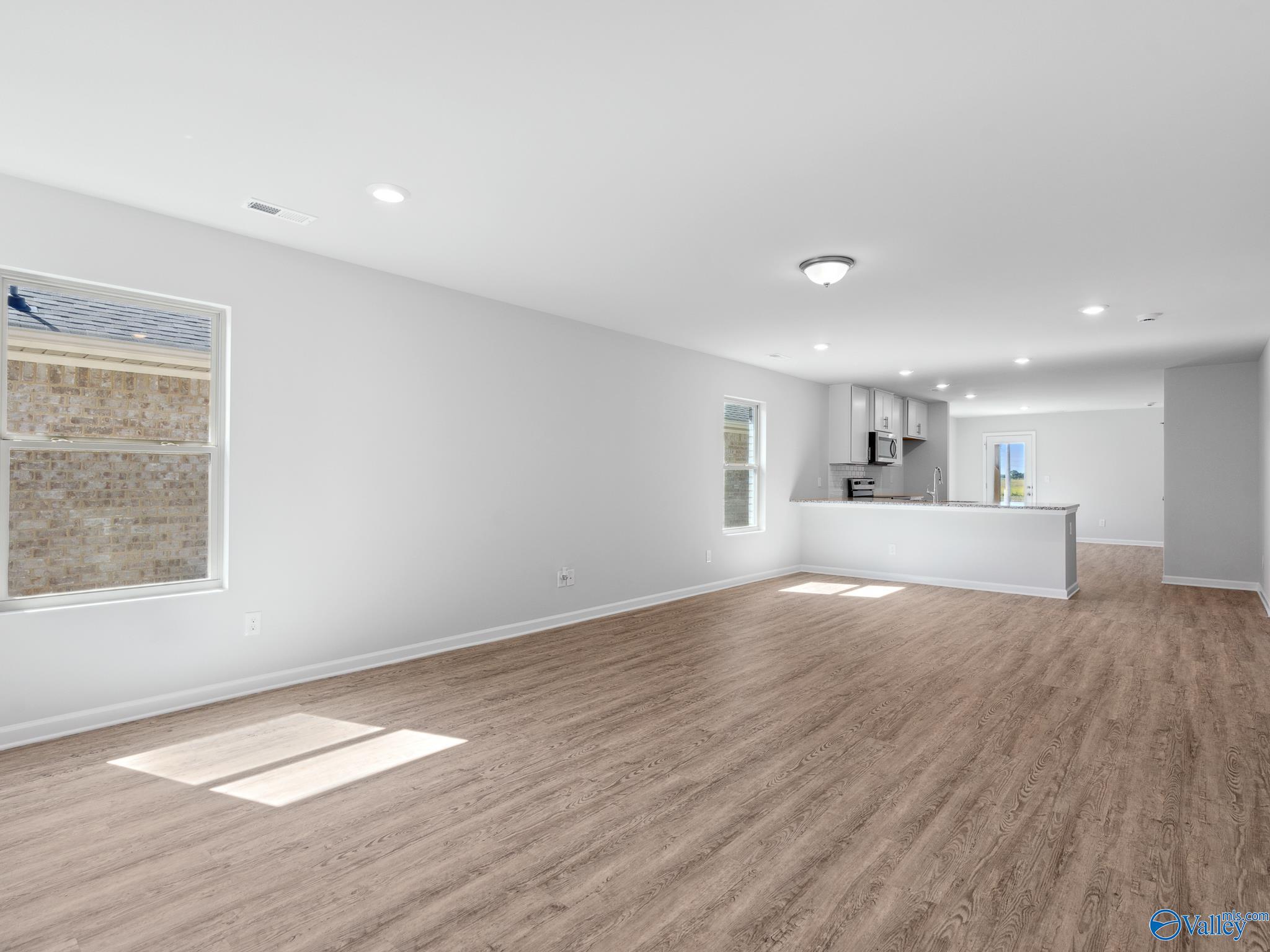 27955 Chalmers Circle, Harvest, Alabama image 9