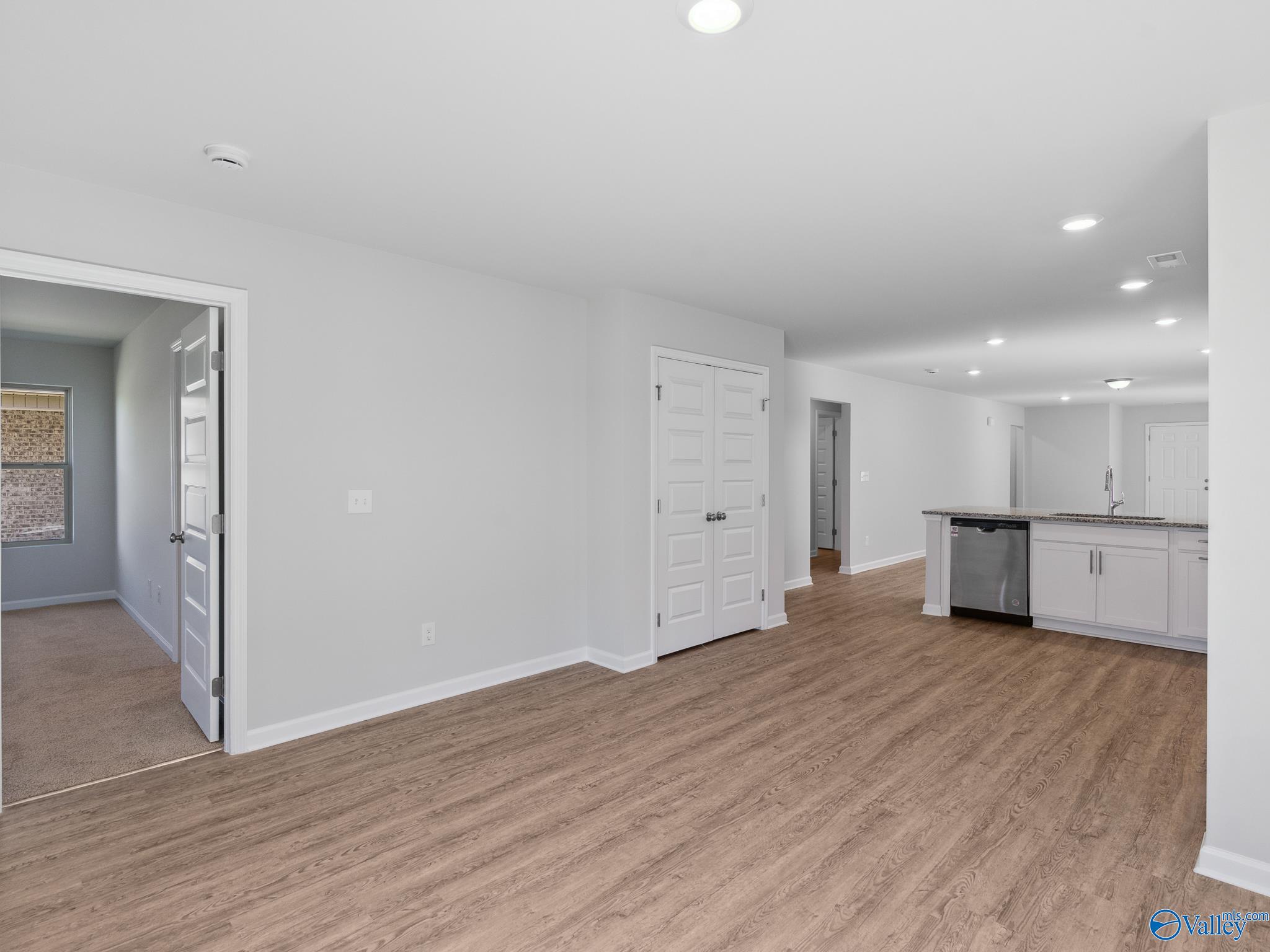 27955 Chalmers Circle, Harvest, Alabama image 15