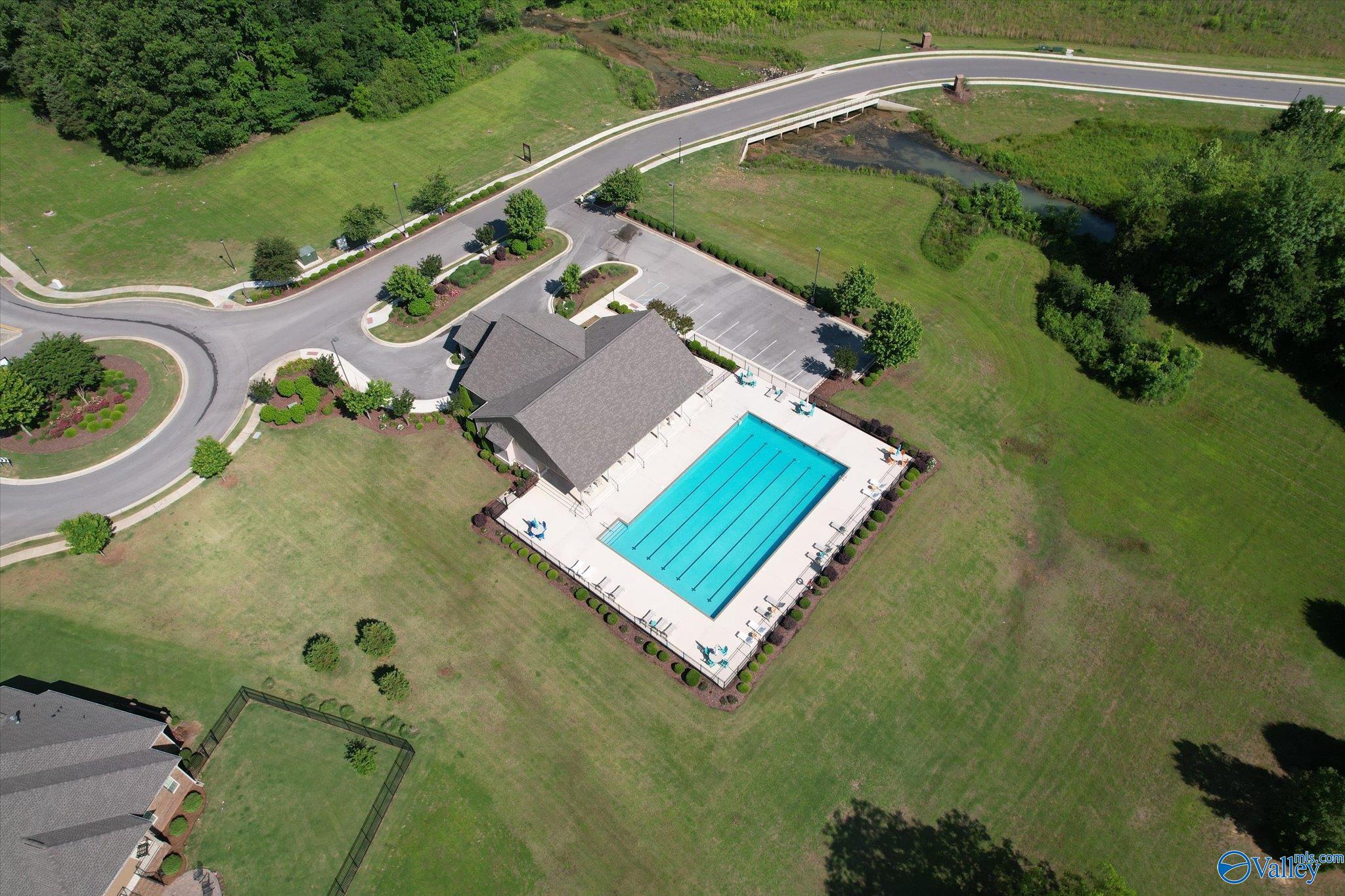 6118 Pembrook Pond Place, Owens Cross Roads, Alabama image 40