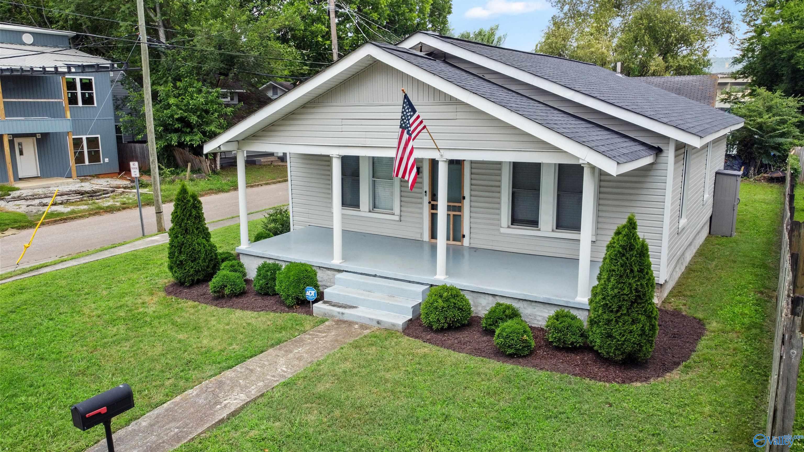 714 NW Cross Street, Huntsville, Alabama image 1
