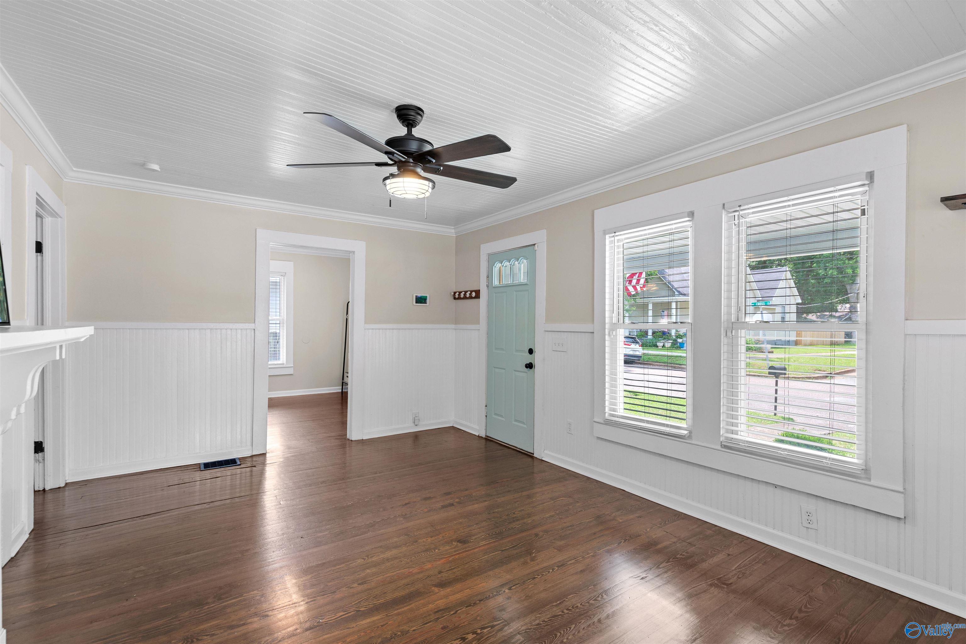 714 NW Cross Street, Huntsville, Alabama image 7
