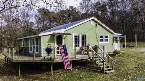 Homes For Sale - 16564 County Road 89<br/> Mentone, AL 35984