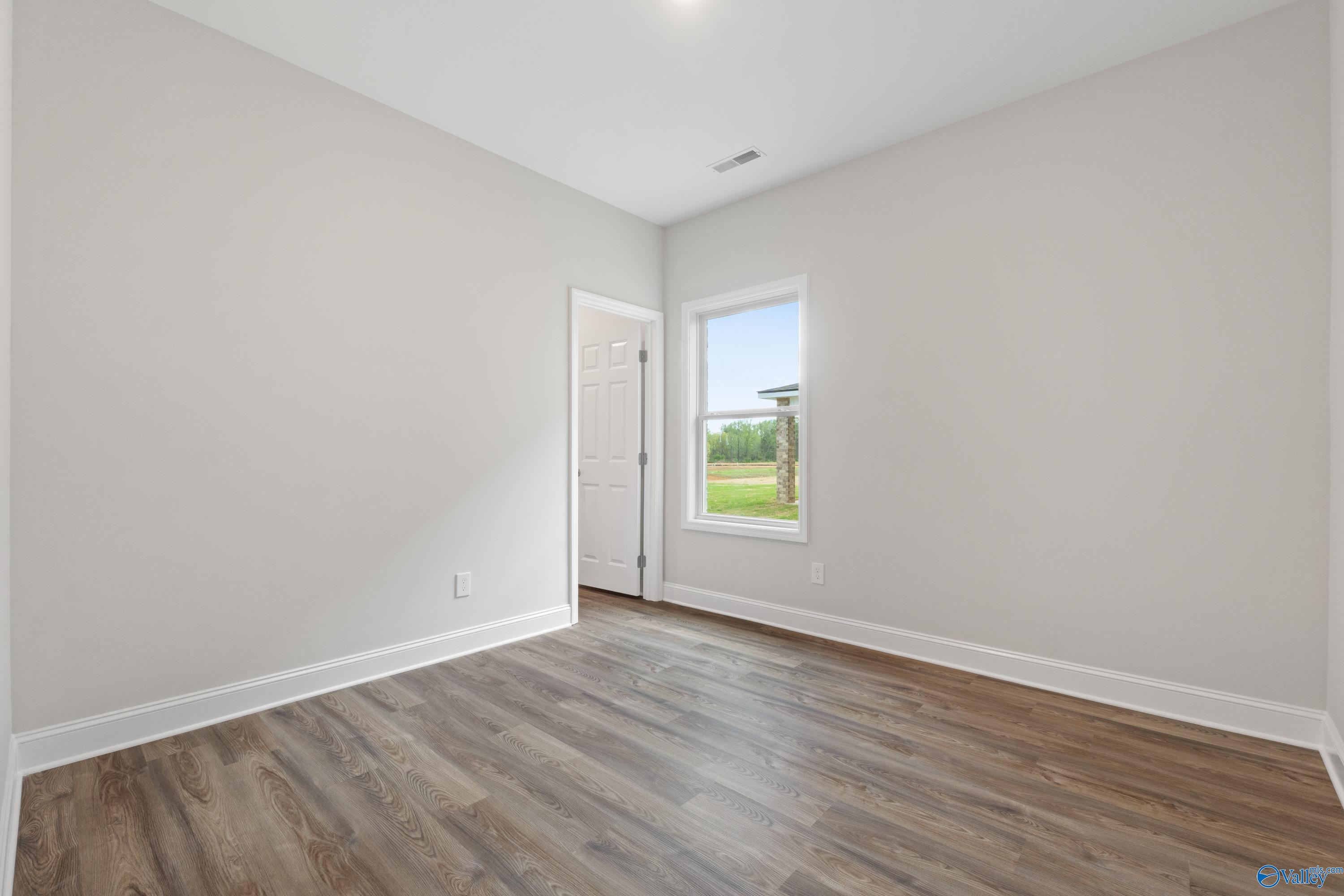 196 Beaver Brook Place, Toney, Alabama image 14