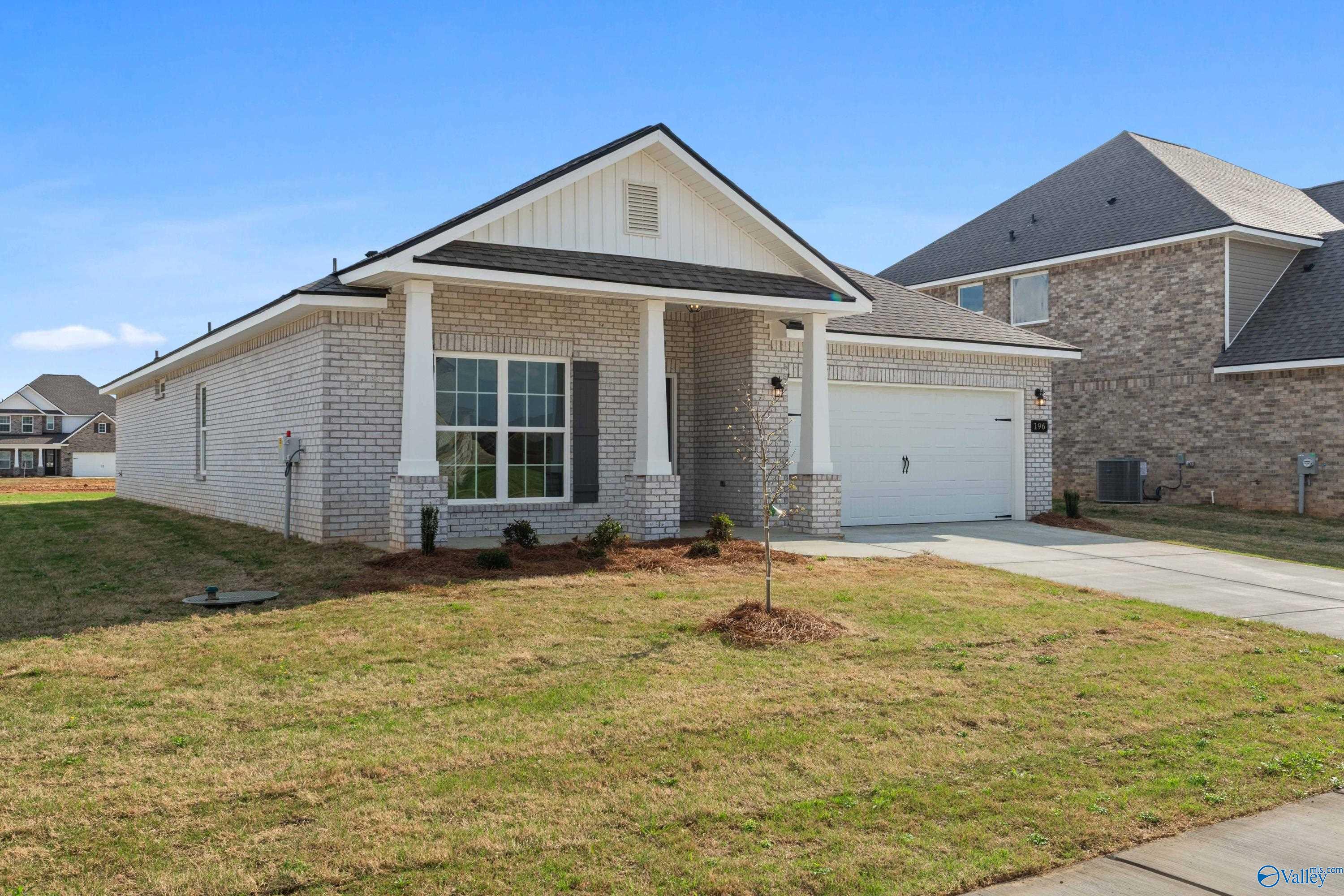 196 Beaver Brook Place, Toney, Alabama image 1