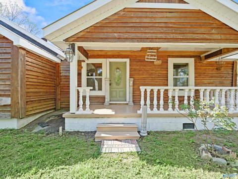 Homes For Sale - 4432 County Road 1725<br/> Holly Pond, AL 35083