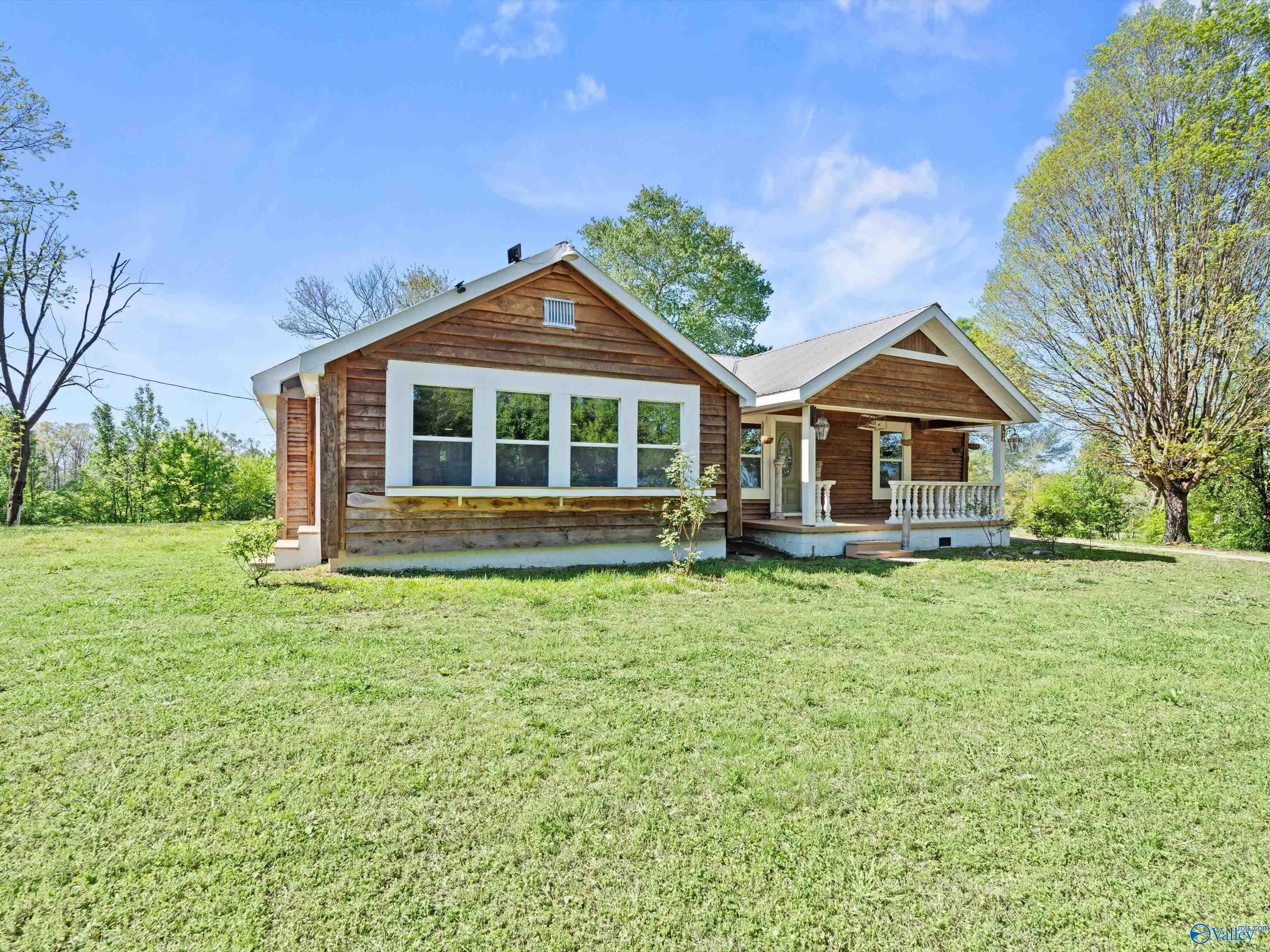 4432 County Road 1725