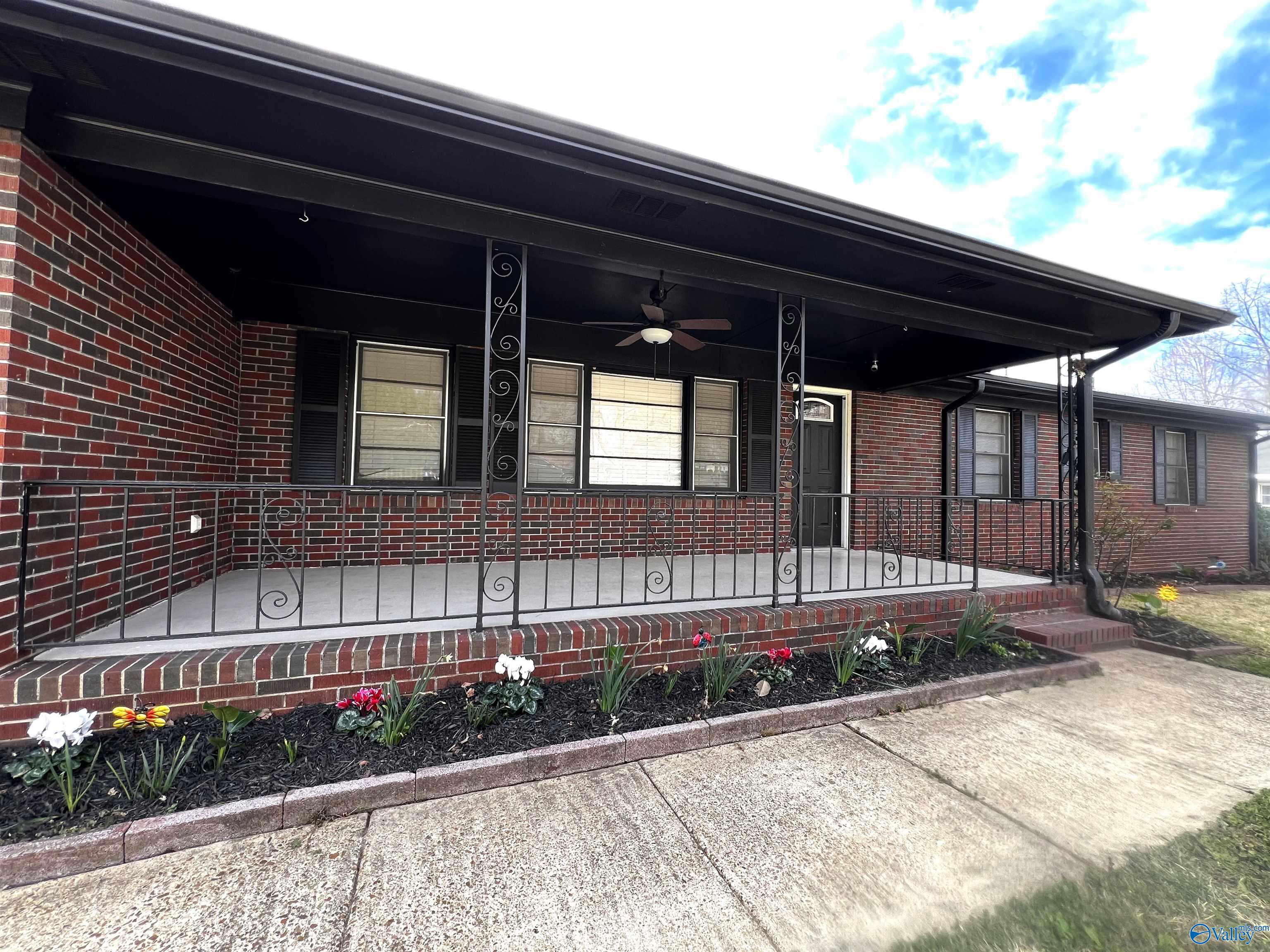 117 Argyle Lane, Gadsden, Alabama image 2