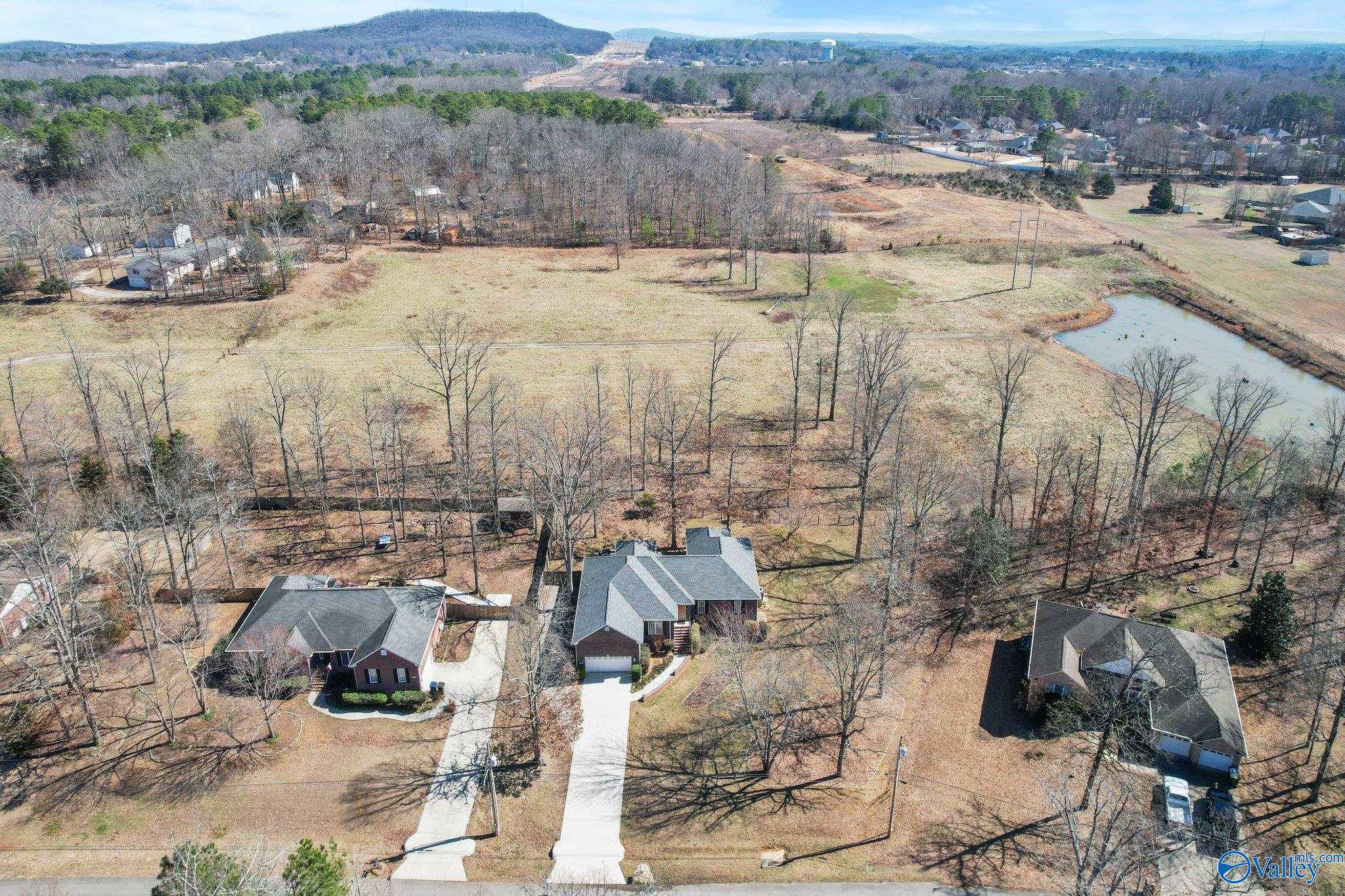 111 Iron Horse Trail, Harvest, Alabama image 35